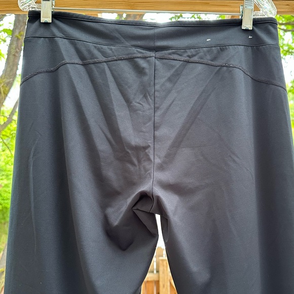 ⭐️ last Chance ⭐️ Under Armour Cropped Wide Leg Workout Black Pants Large - Picture 6 of 15
